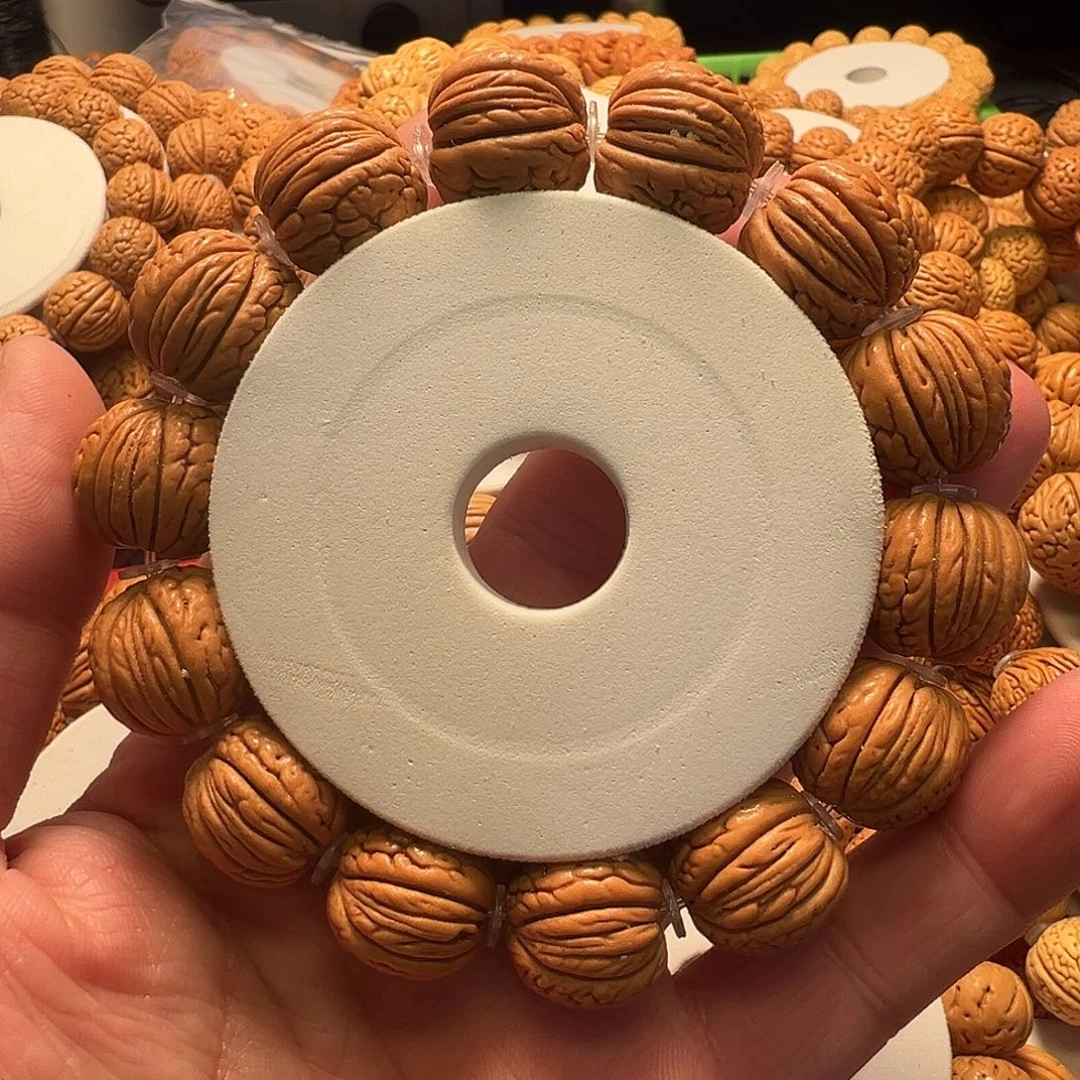 手串桃核铁扇公主