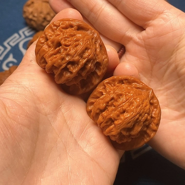 文玩核桃把件盘山