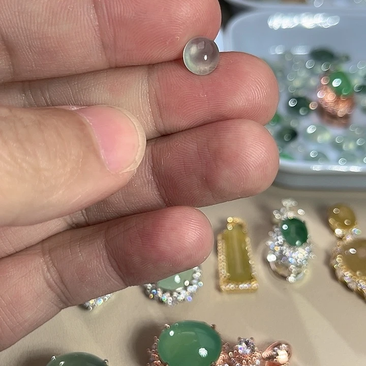 翡翠裸石缅料A货翡翠