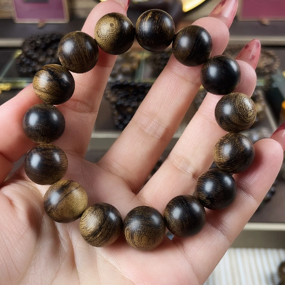 手串沉香越南芽庄老白棋玉化老料瘤疤虎斑1.4