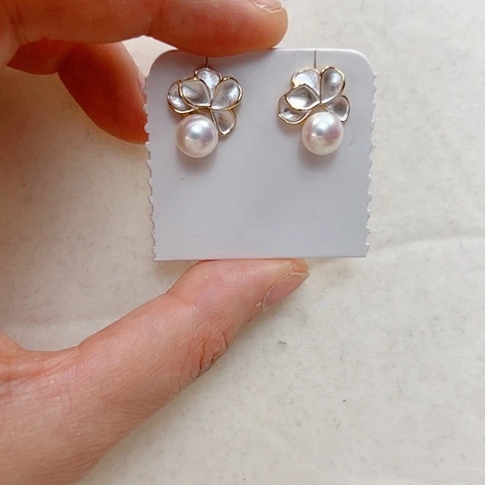 淡水珍珠耳饰未镶嵌