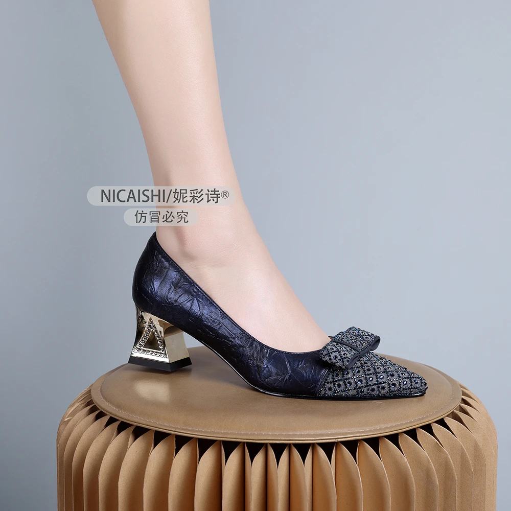 2025年新款法式尖头浅口粗跟鞋高级感水钻配裙子时尚舒适单鞋1128