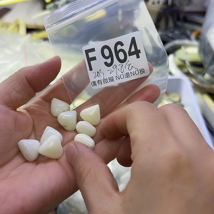 蛇纹石玉合金发饰