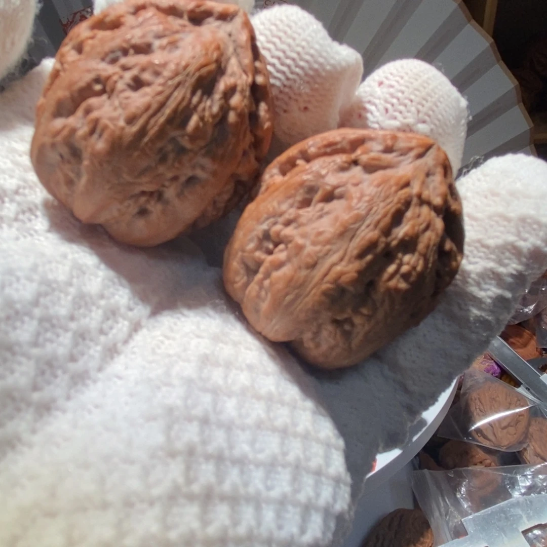 文玩核桃吊坠粗筋霸王龙