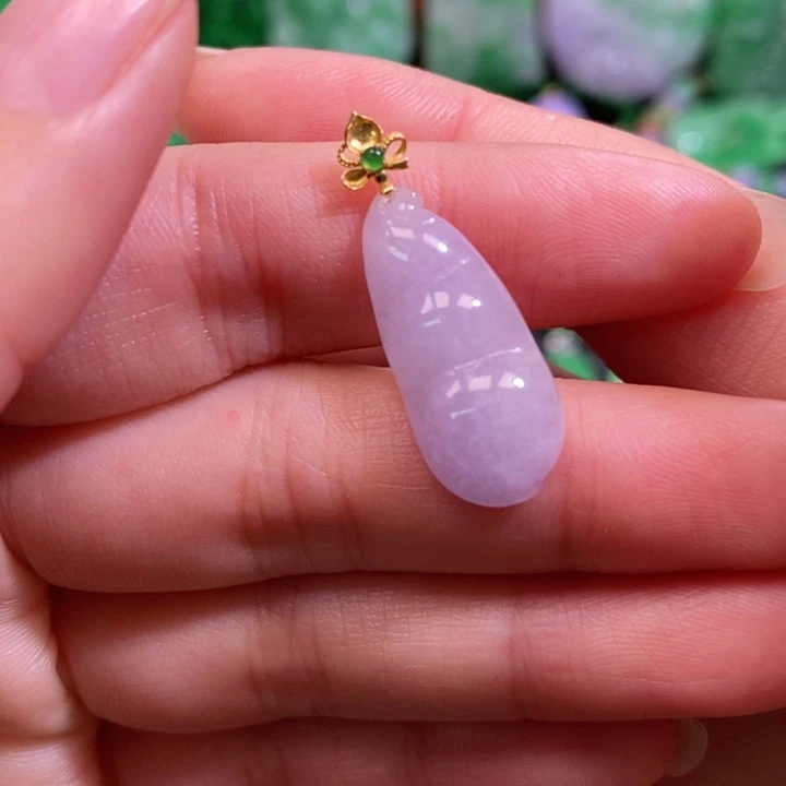 颈饰未镶嵌翡翠吊坠