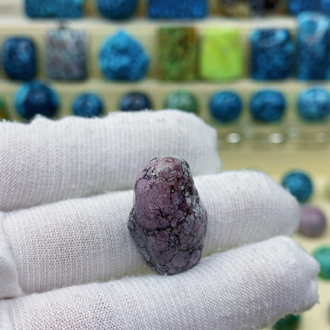 未镶嵌绿松石颈饰