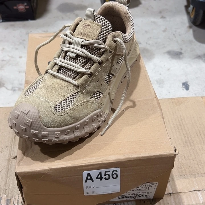 456号。41码防砸防刺劳保鞋。