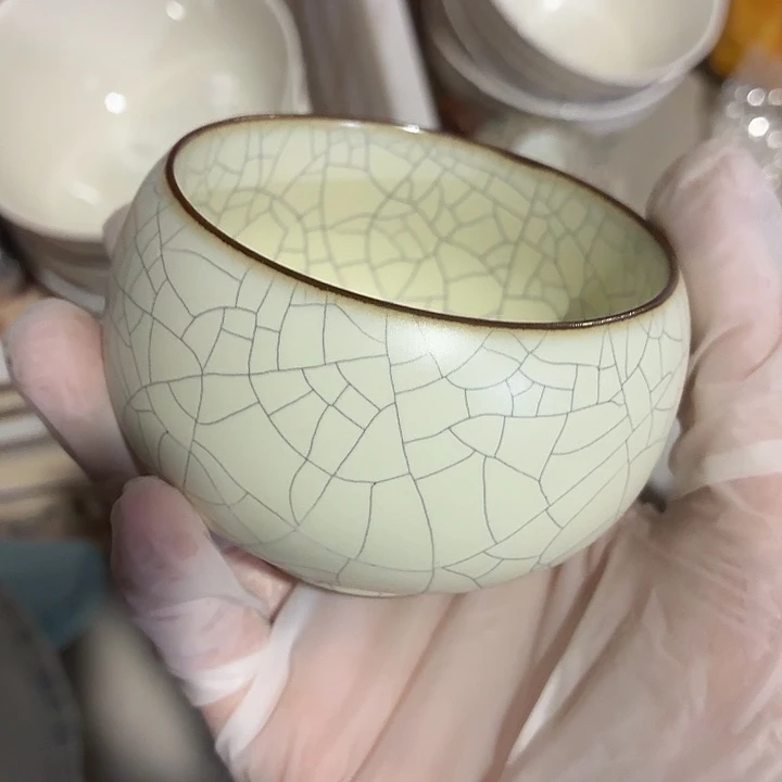 茶具微暇，介意勿拍