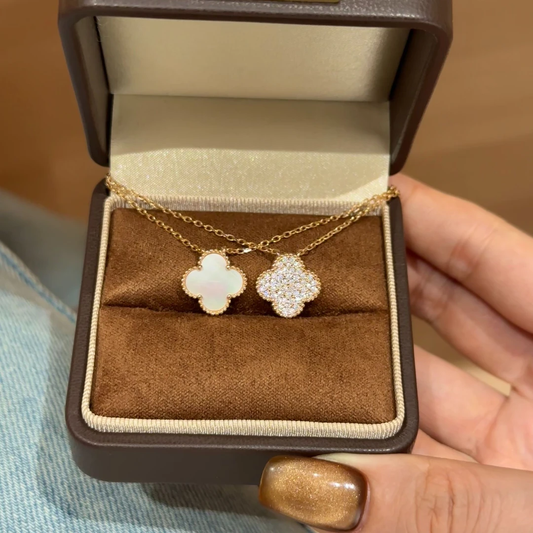 恒美娜 坠链均925银莫桑石 四叶草项链双面满镶白贝气质轻奢百搭