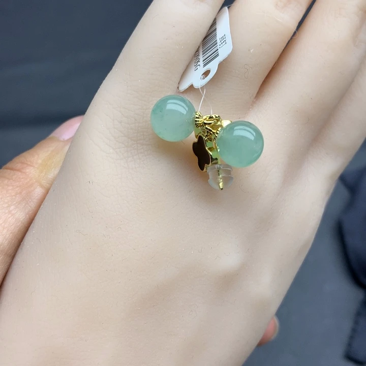 石英质玉耳钉合金