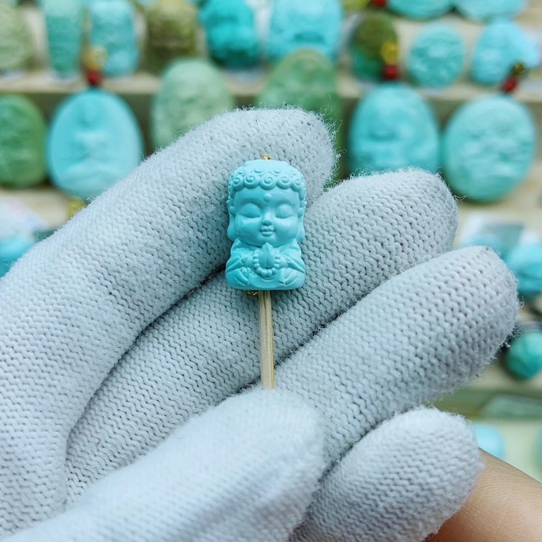 绿松石未镶嵌珠宝奇石