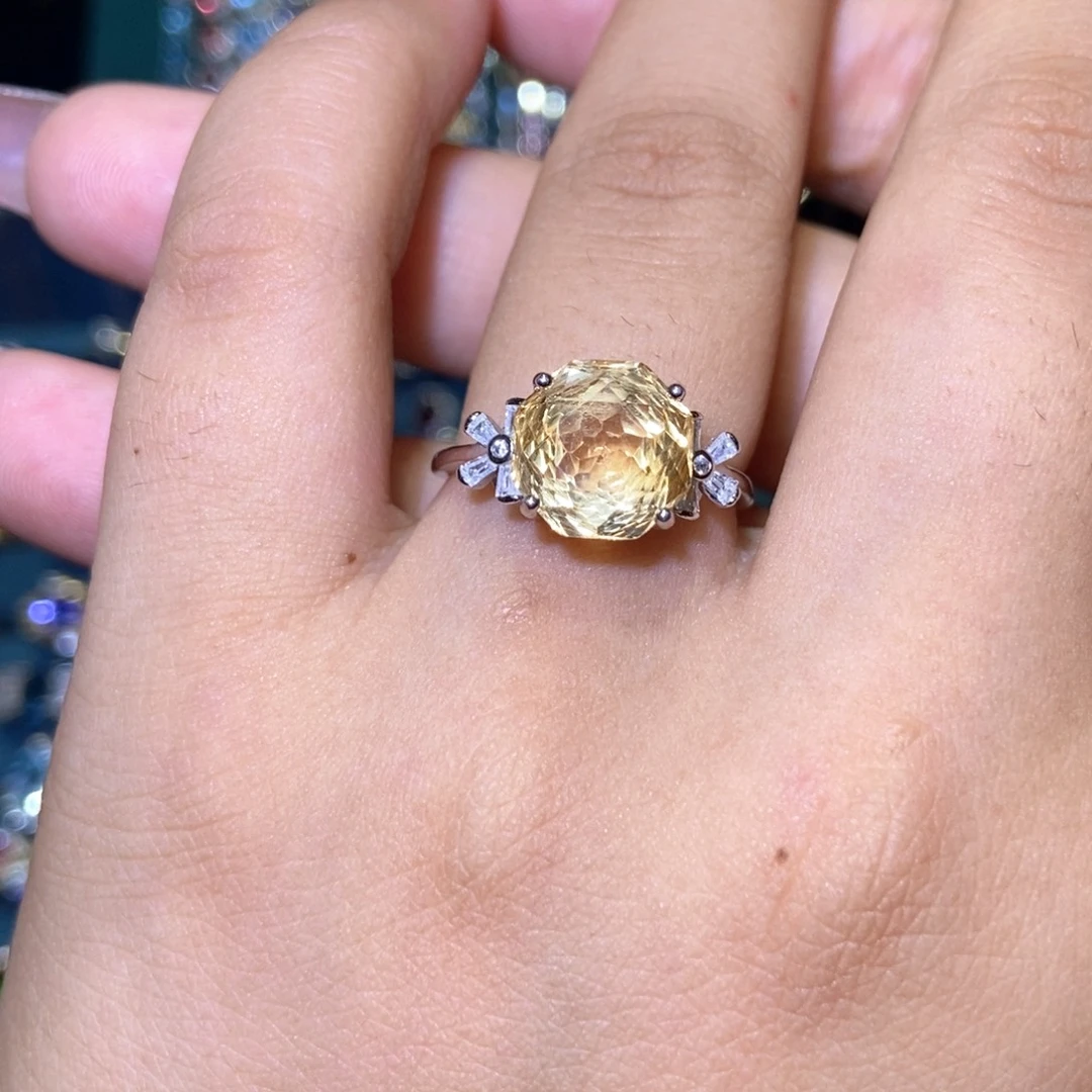 银S925镶嵌戒指黄晶