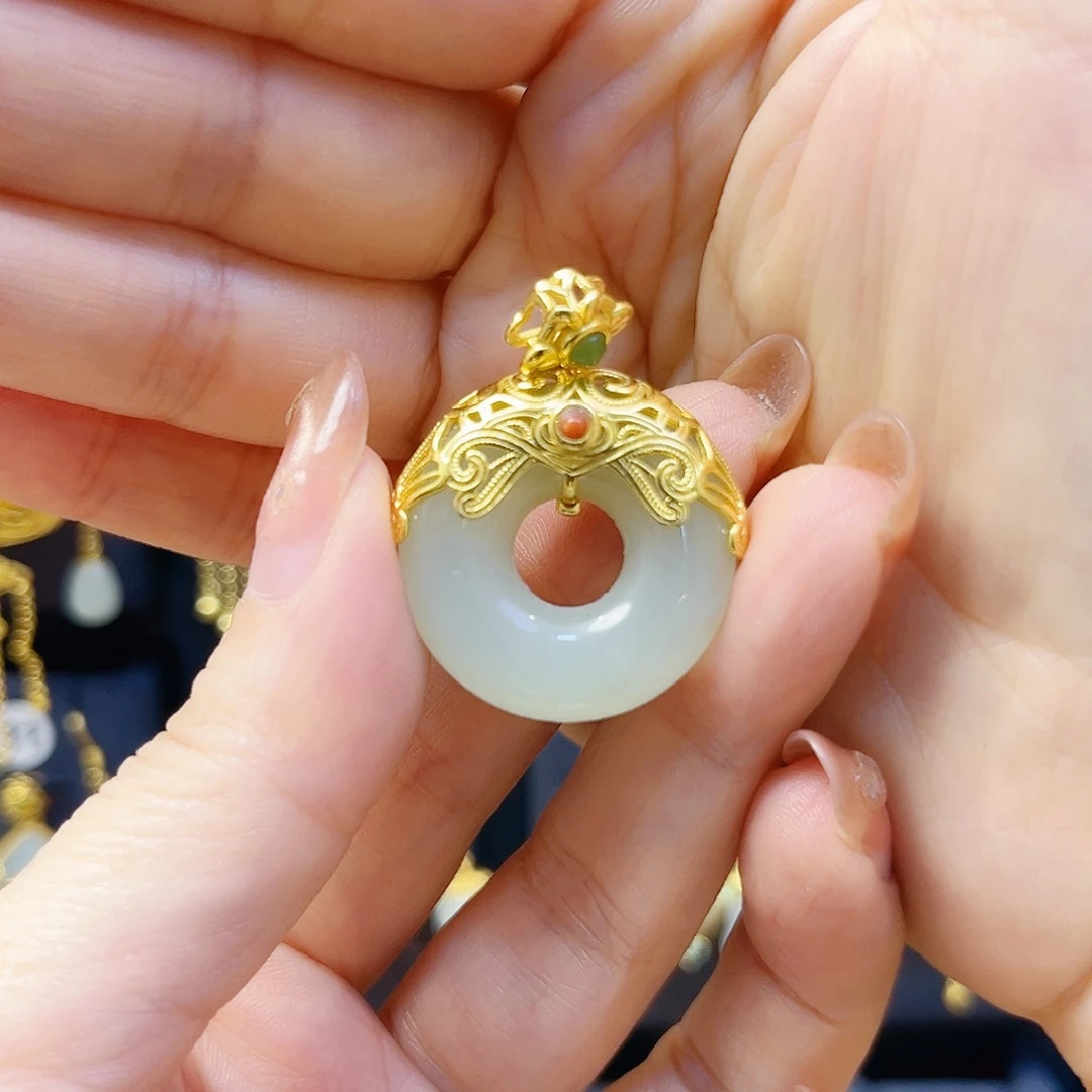 和田玉银S925镀金镶嵌颈饰