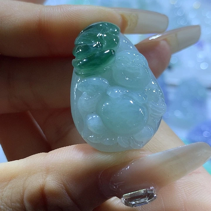 翡翠未镶嵌颈饰天然翡翠A货吊坠