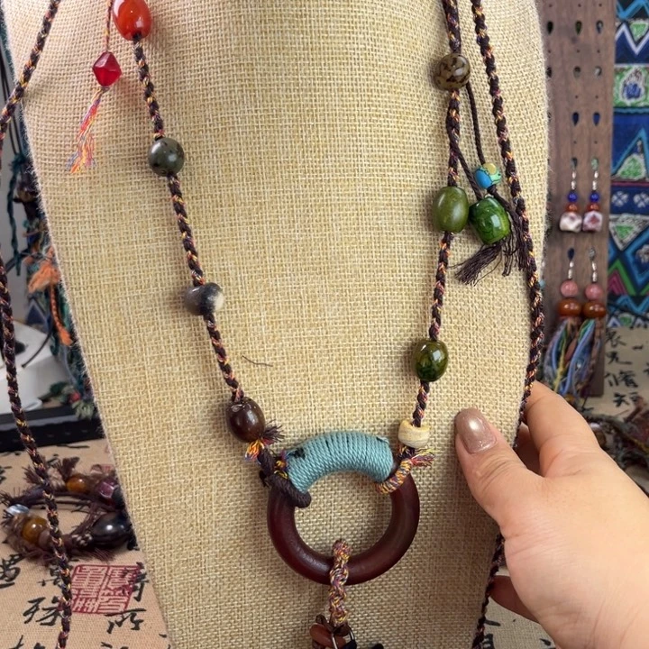 玛瑙/玉髓未镶嵌颈饰斜挎手机链