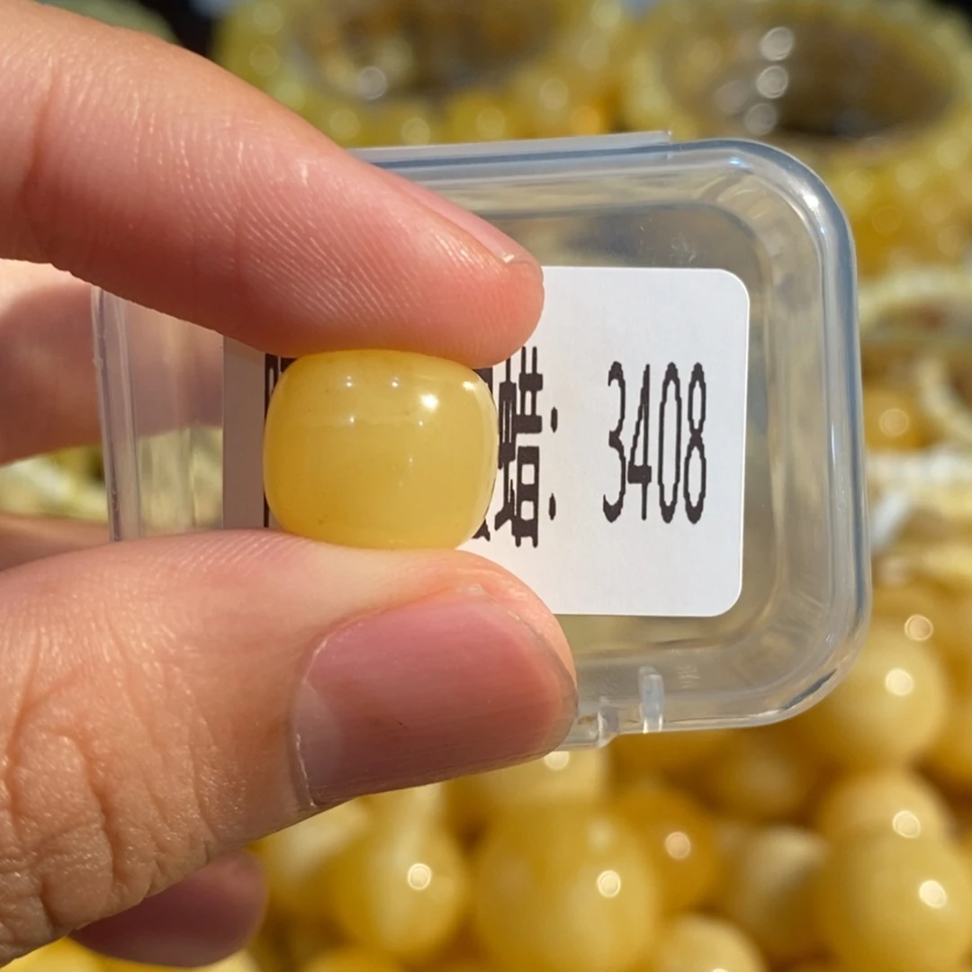 琥珀未镶嵌珠宝奇石3408