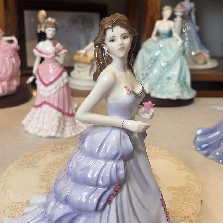 杯欧洲中古瓷器摆件