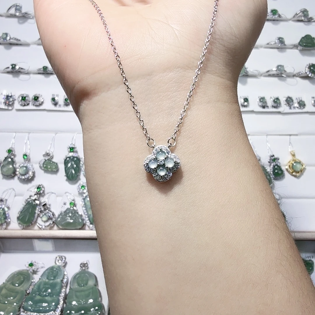 H***8翡翠未镶嵌颈饰翡翠