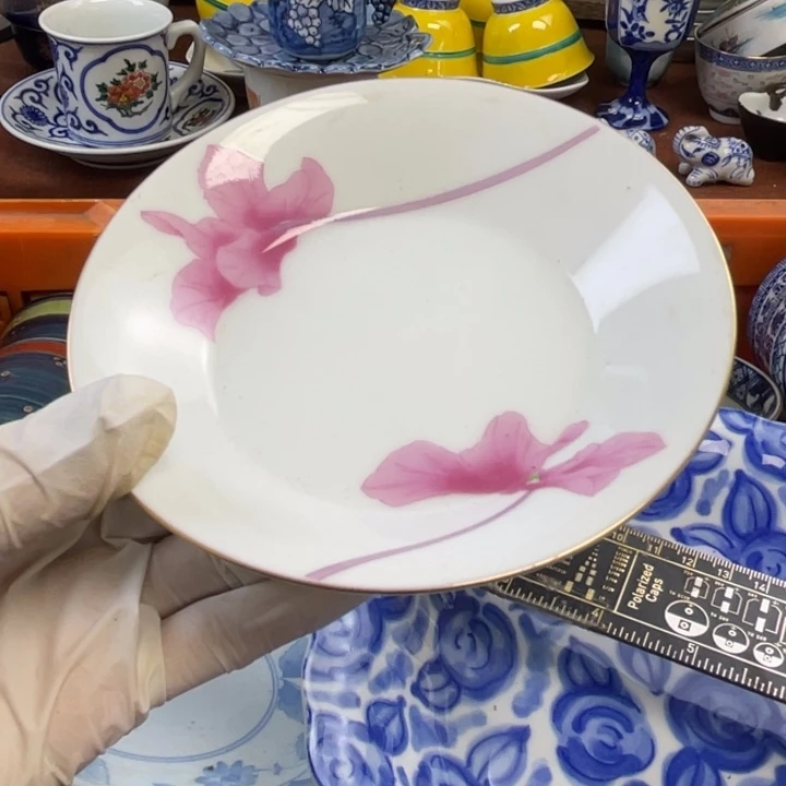 陶瓷他家瓷器真美…开播了