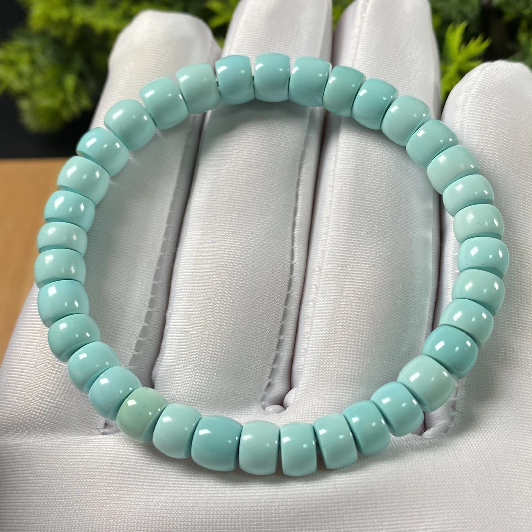原矿绿松石直切手串 直径7mm左右，重14.24g，圈围16cm