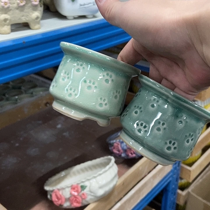 花盆单场满9.9发货9*6.7