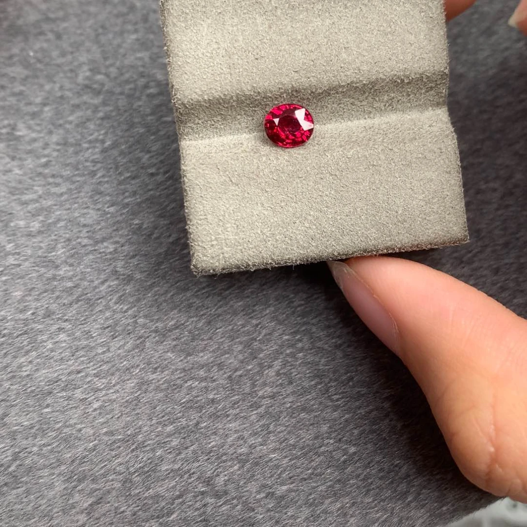 裸石红宝石0.79ct无烧鸽血红