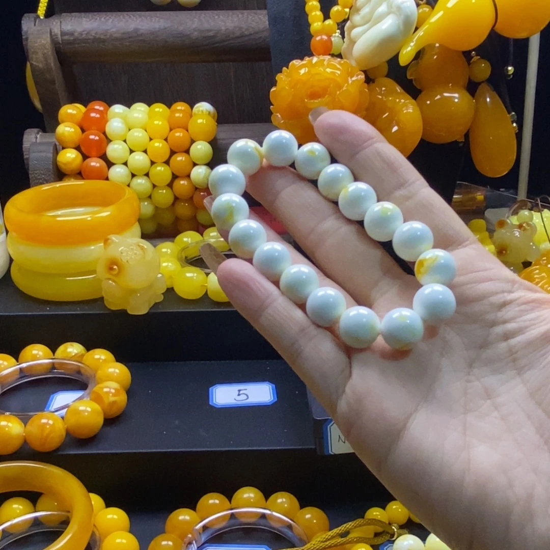 小***米非金属白色12手串