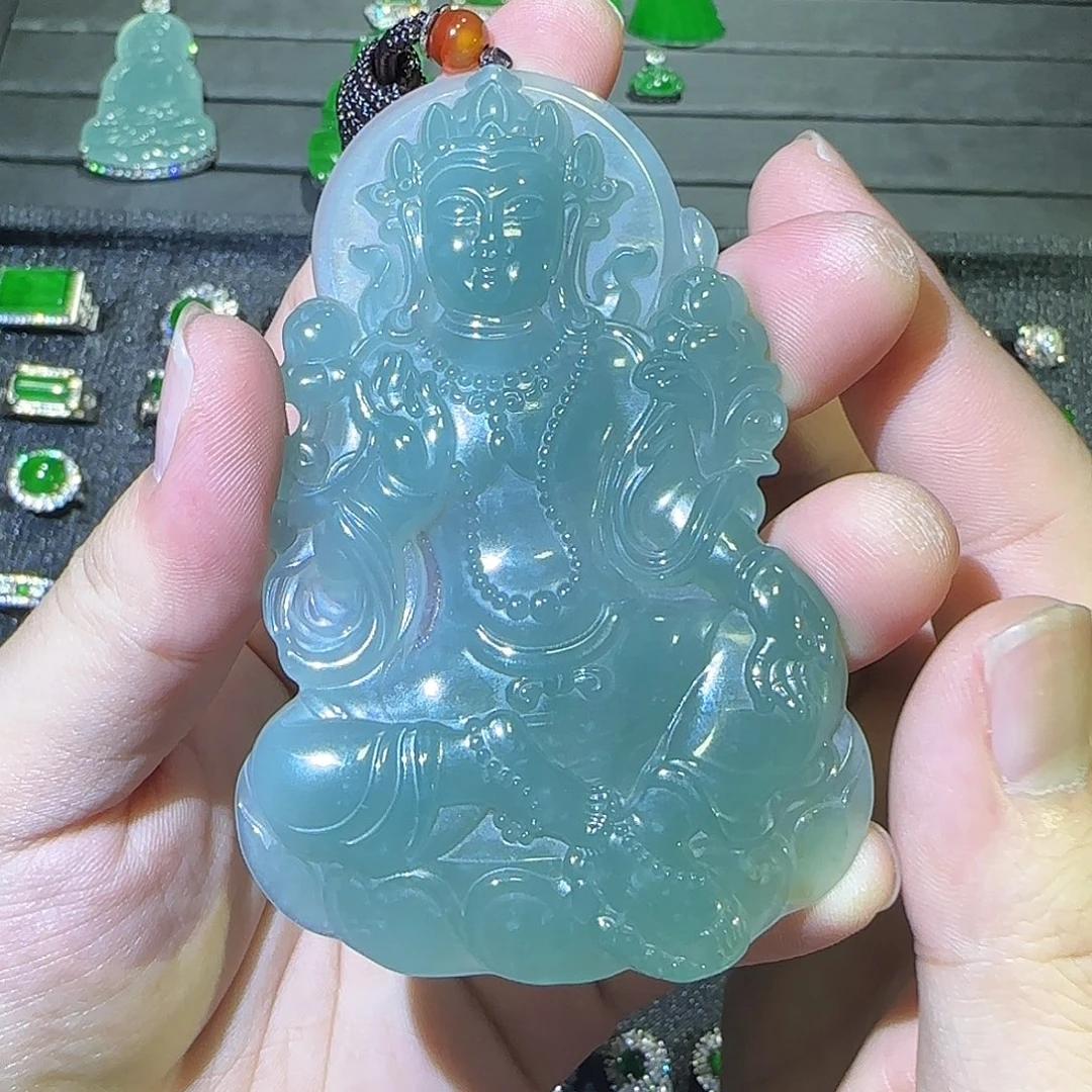 颈饰未镶嵌翡翠天然翡翠A货度母