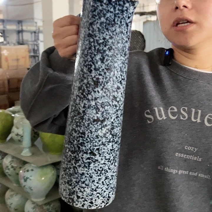 景德镇陶瓷花瓶工厂