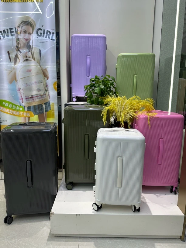 万向轮软箱登机箱内置密码箱旅行箱有抗压时尚