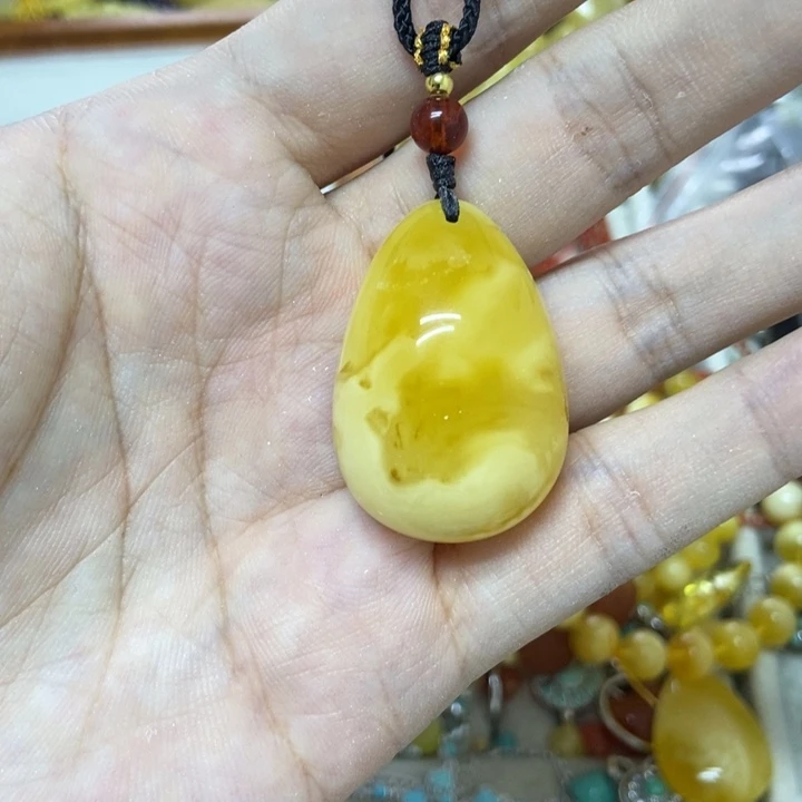 未镶嵌蜜蜡裸石吊坠