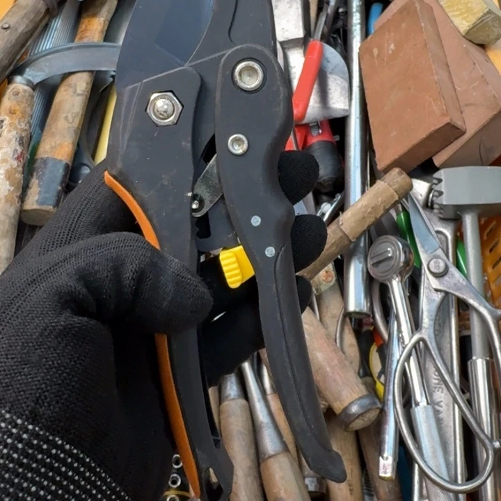 石***头五金工具制造工艺