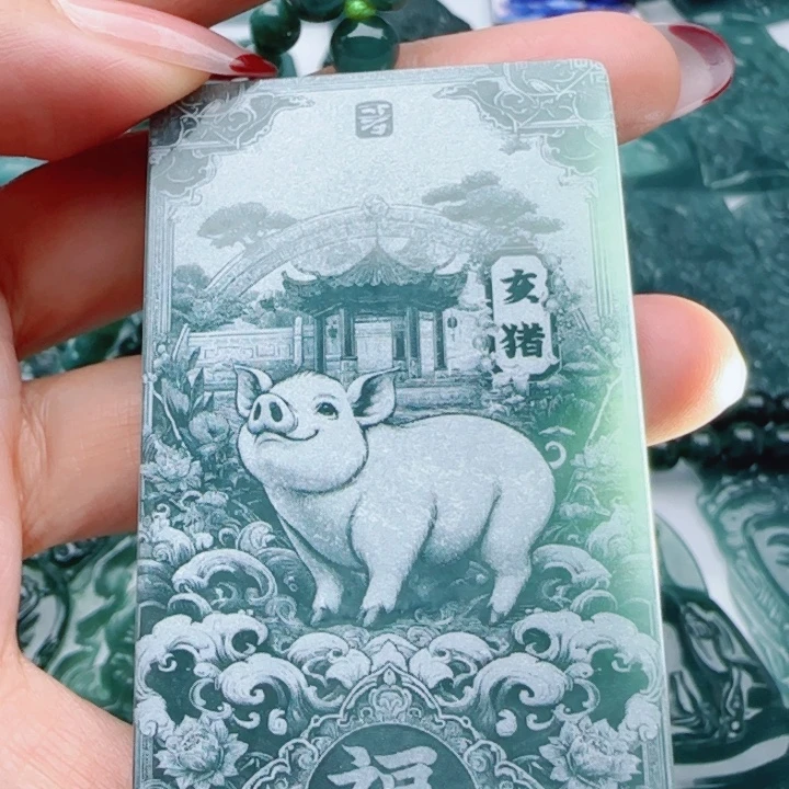 翡翠未镶嵌颈饰多样性发货天然A货翡翠