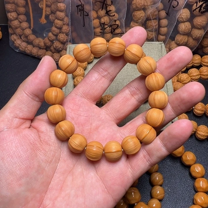 猴头核桃手串大鲨鱼拉丝13