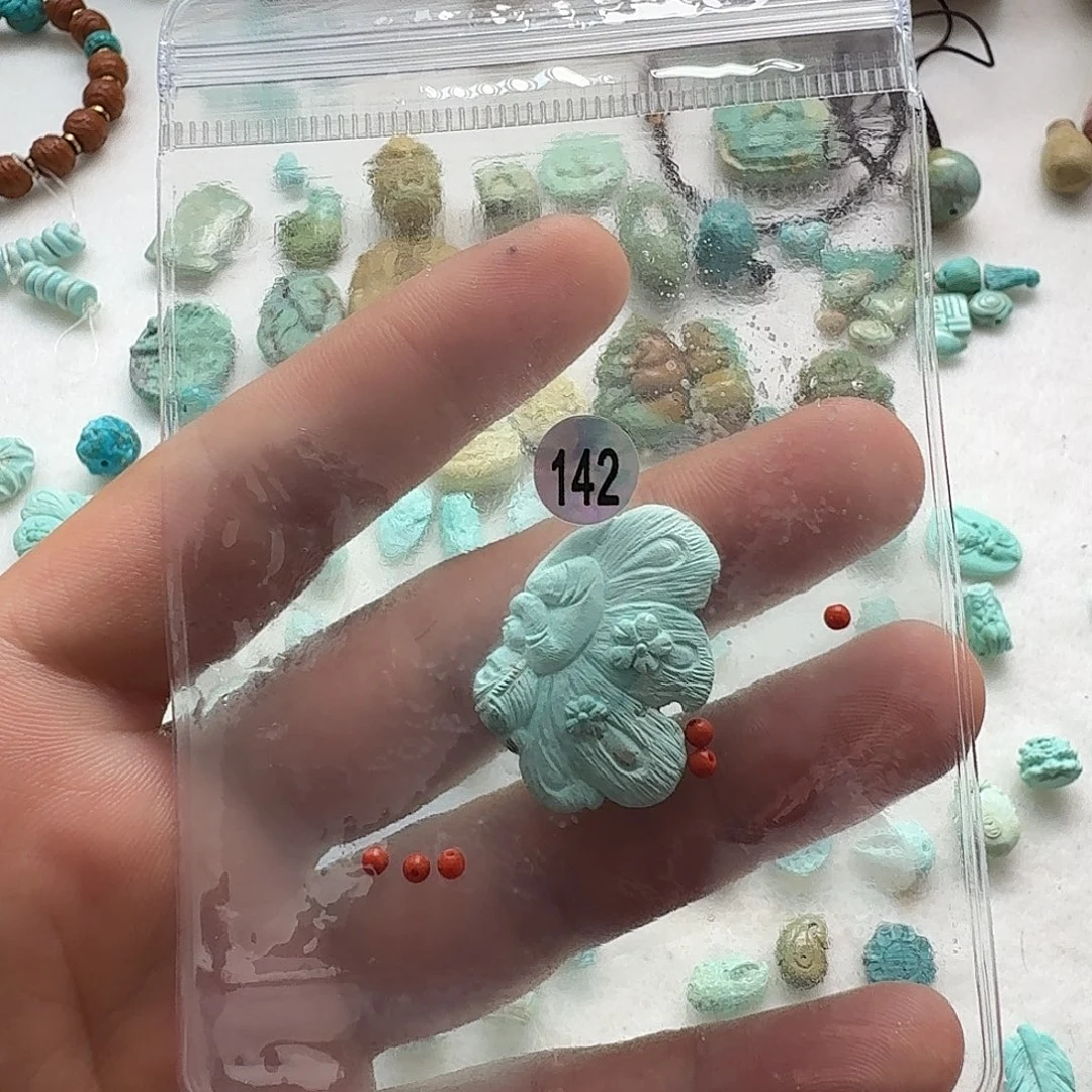 j***a未镶嵌南红玛瑙珠宝奇石