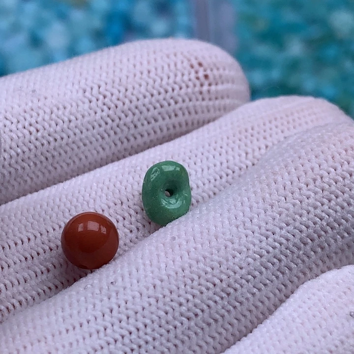 南红玛瑙未镶嵌珠宝奇石