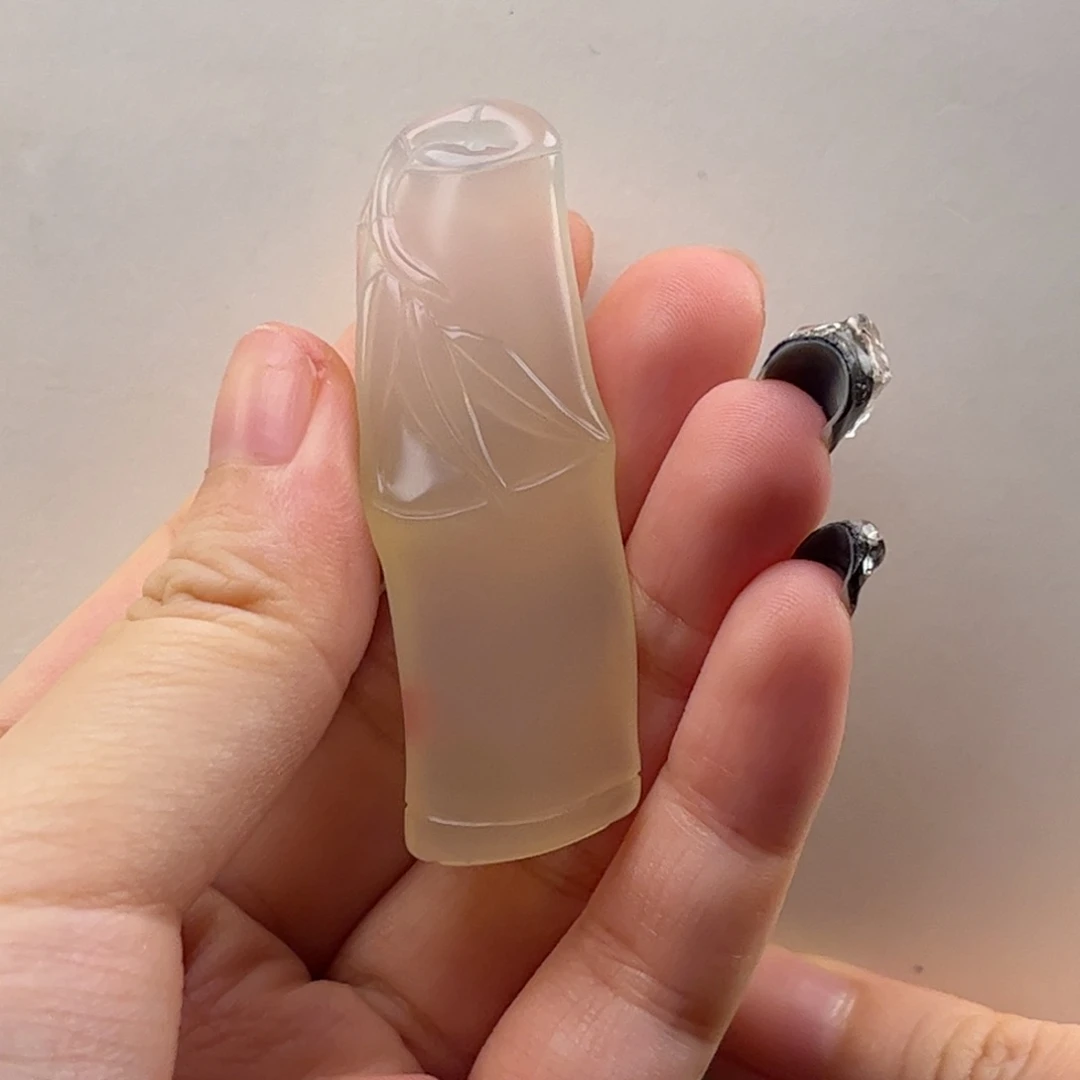 d***y石英质玉黄蜡石吊坠未镶嵌