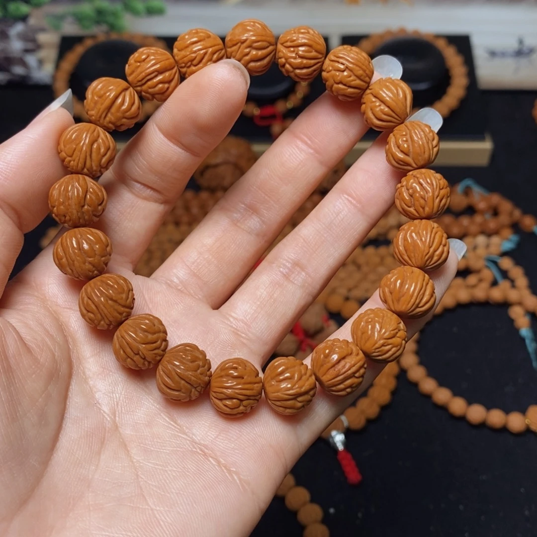 有***人手串桃核秦岭文玩桃核手串