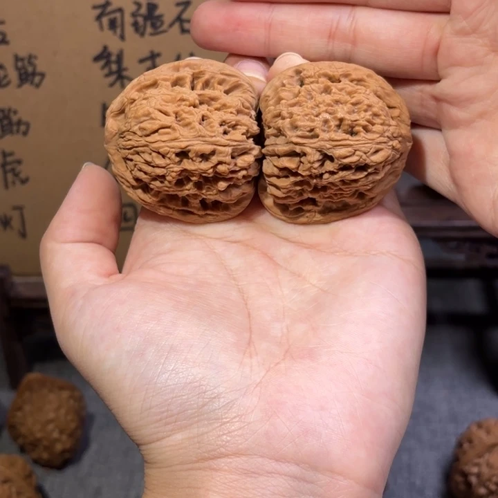 桃核吊坠44南疆石原生态