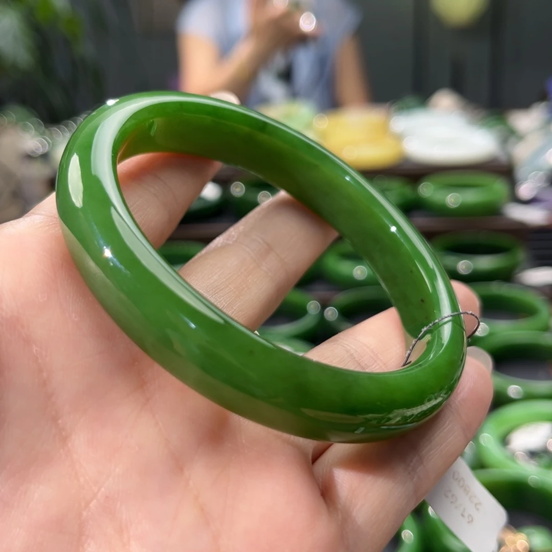 和田玉（碧玉）手镯未镶嵌