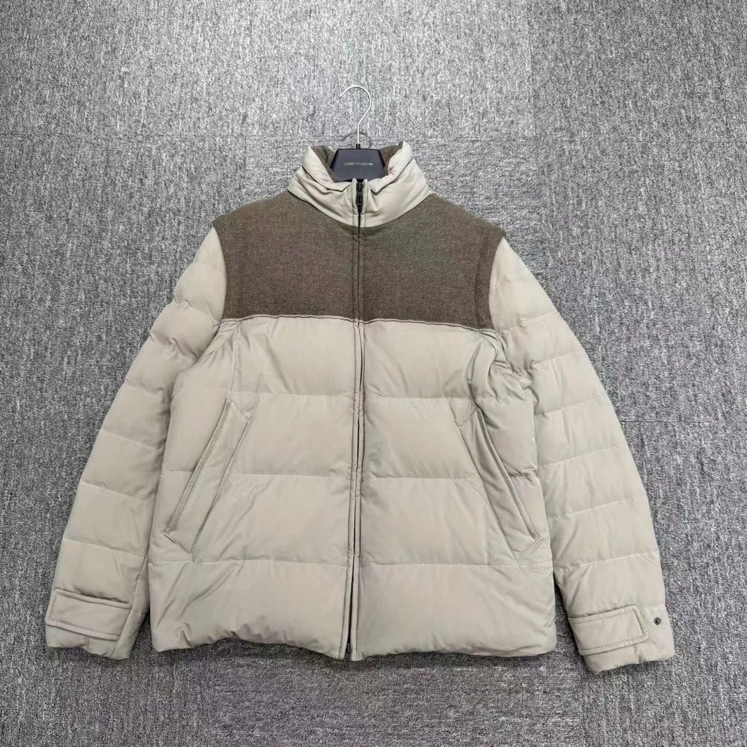 99新 Loro Piana/诺悠翩雅 尼龙拼接羽绒服/L码/18005