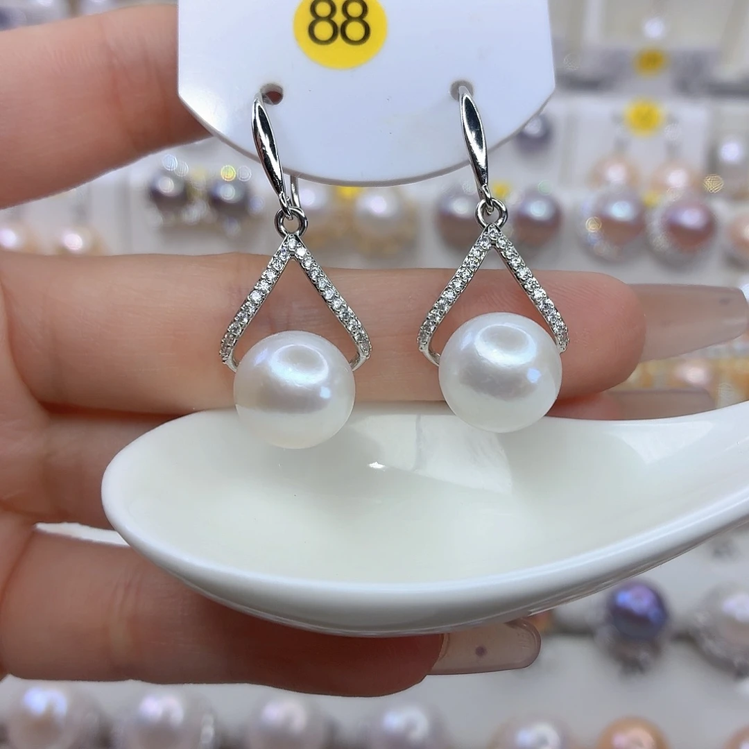 耳饰淡水珍珠未镶嵌