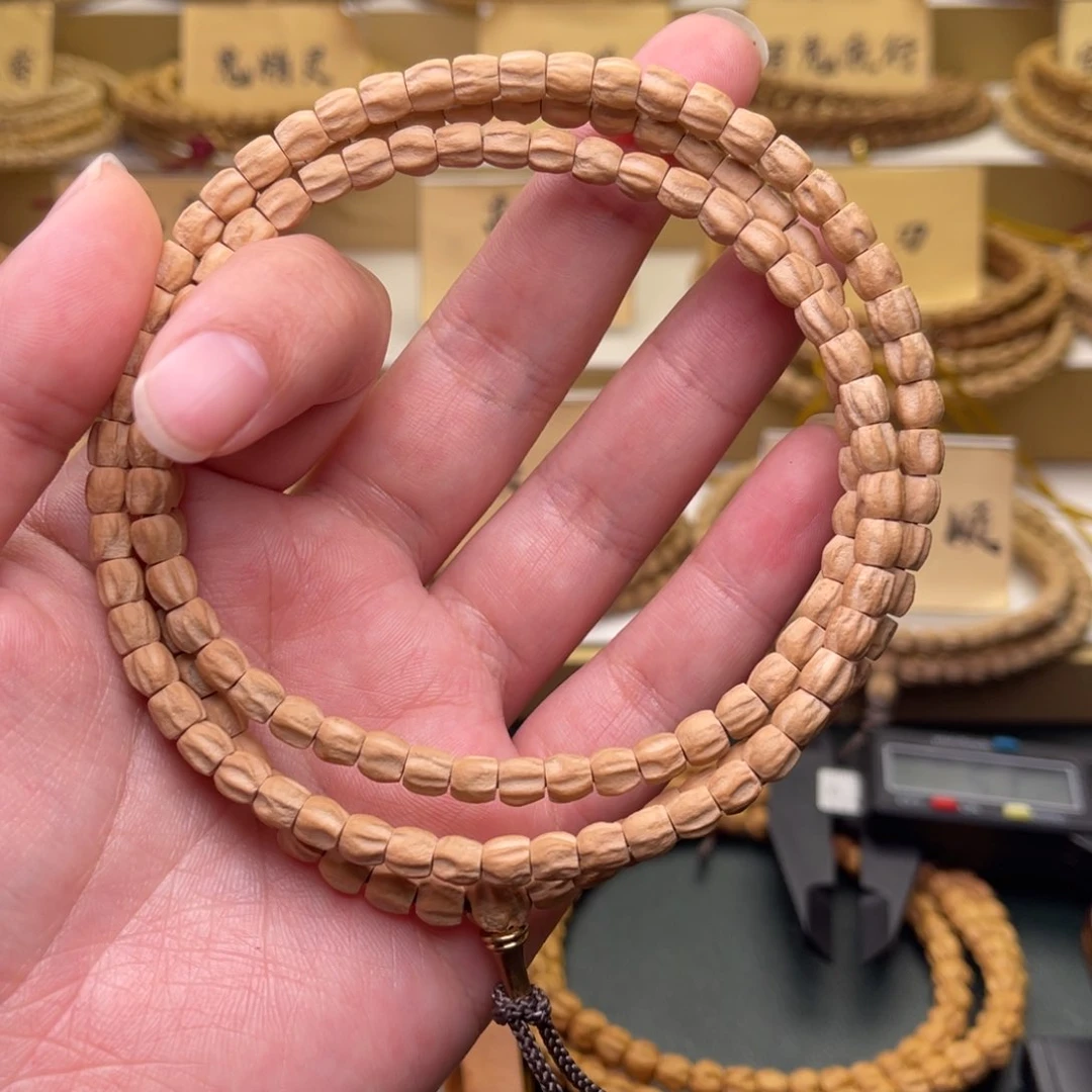 柏香籽/百香籽手串s****r