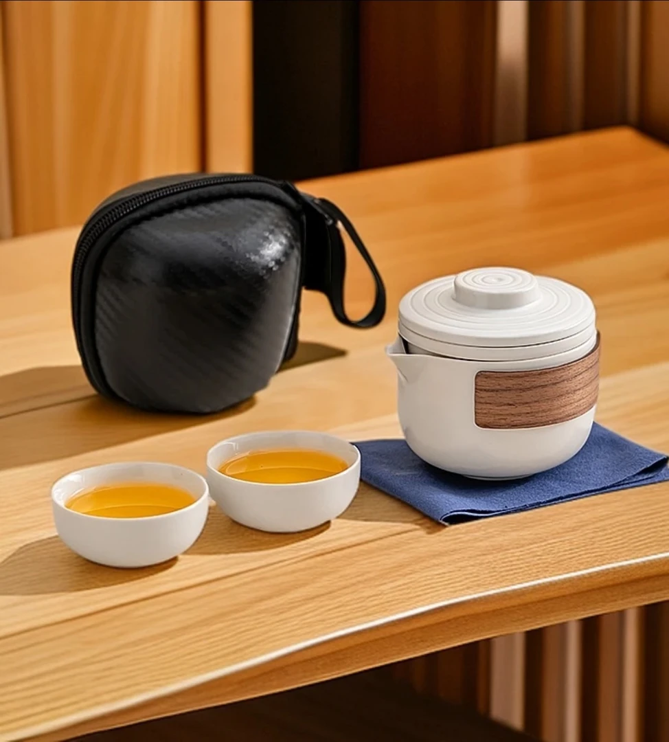 Q005白色旅行套一壶两杯