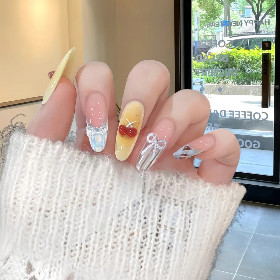 【芒芒奶酪】纯手工创意手绘裙边夏日爆款显白美甲穿戴甲片