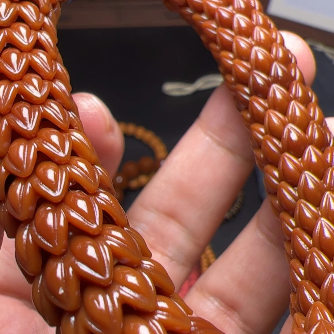 猴头核桃吊坠哦了咯