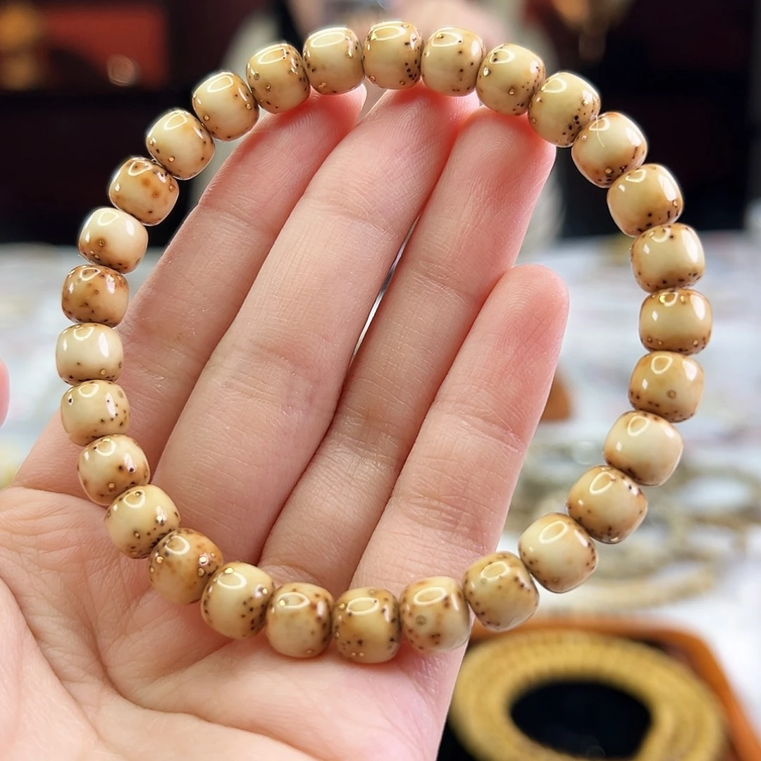 手串星月菩提Fqh8*7数星星 底色打好