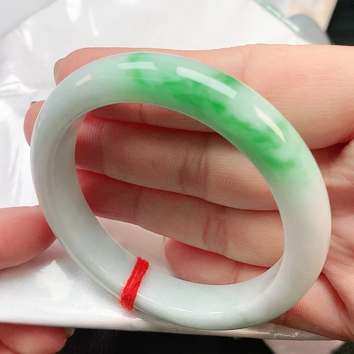 翡翠手镯未镶嵌正圈2494