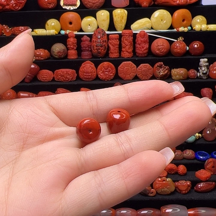 亚****南红玛瑙未镶嵌卡10