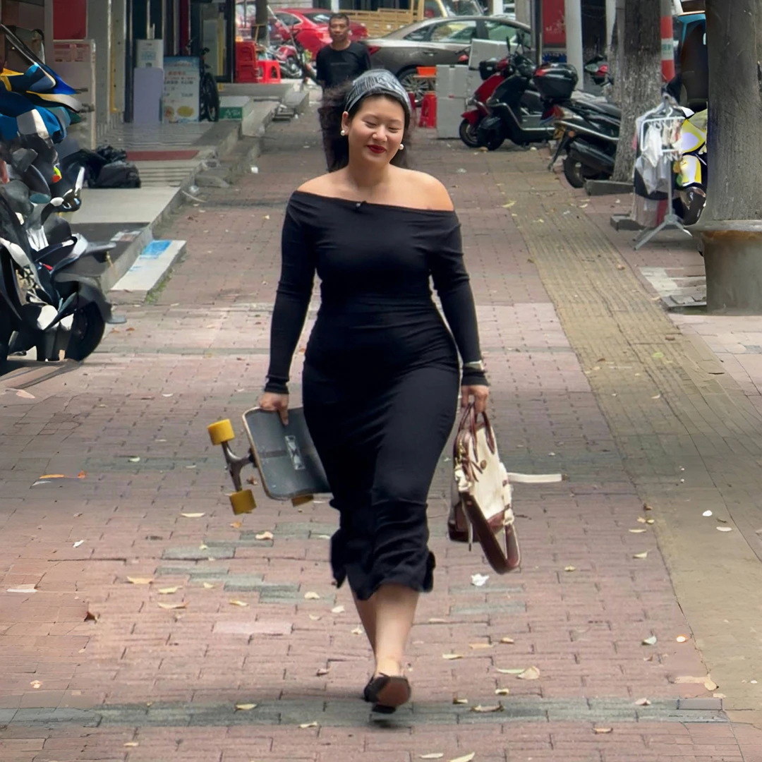 AlphaGym兰精莫代尔一字肩缩褶长裙后开叉包臀露肩长袖气质连衣裙